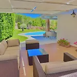 Titimbaru Villa Cannigione